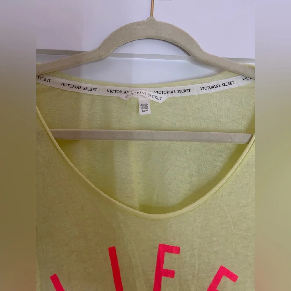 Victoria’s Secret oversized t-shirt - Picture 2 of 4